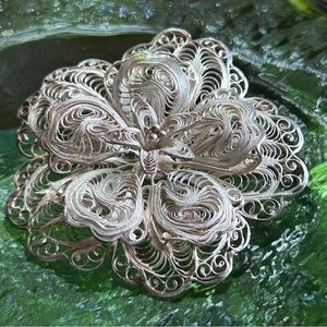 Vintage Sterling Silver Handmade Flower Filagree Brooch